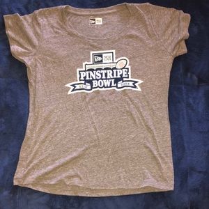 NY Yankees Pinstripe Bowl Graphic Tee Size XL NWOT